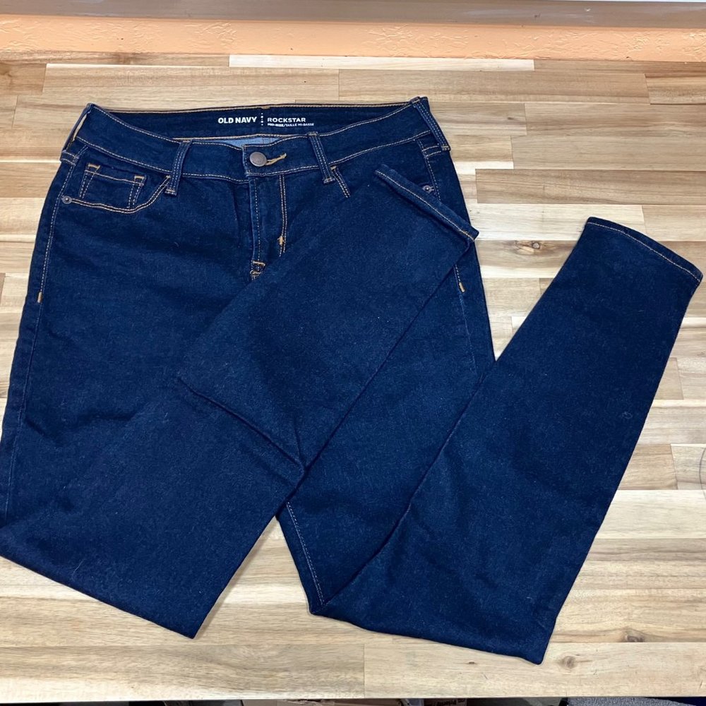 Old Navy Rockstar Mid Rise Skinny Jeans